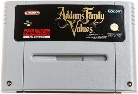 Addams Family Values, Sin Caja