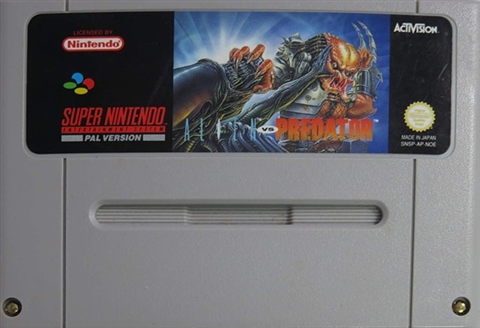 Alien Vs Predator, Sin Caja
